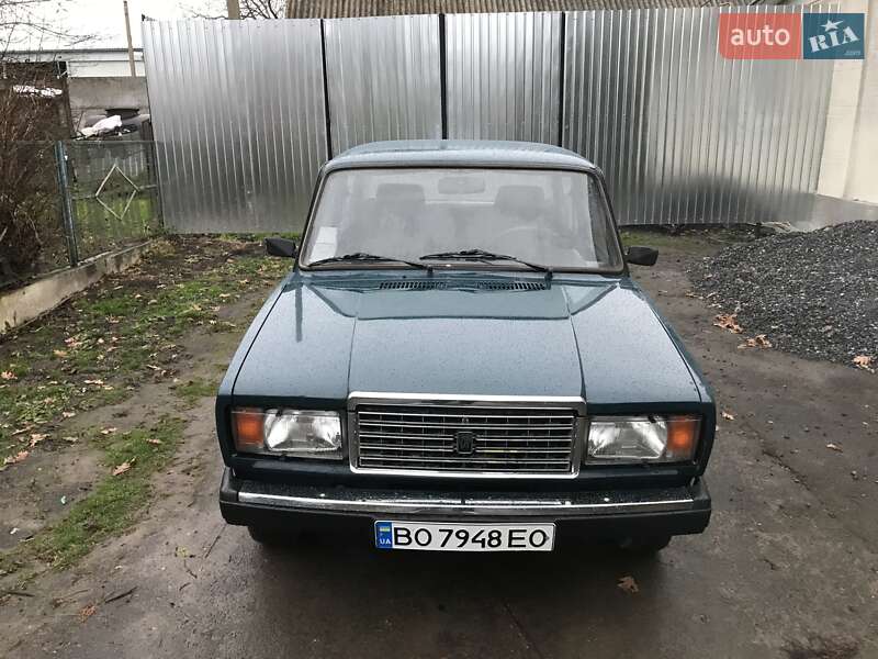 Седан ВАЗ / Lada 2107 2002 в Тернополі