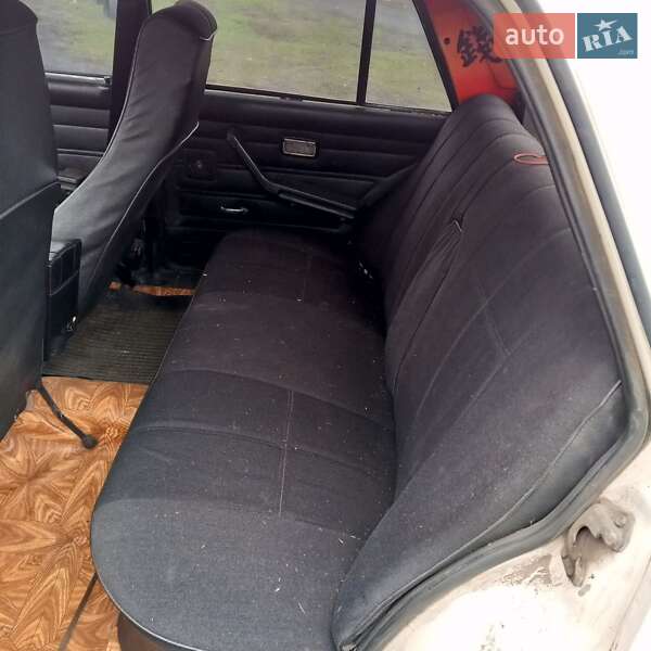 Седан ВАЗ / Lada 2107 1996 в Павлограде