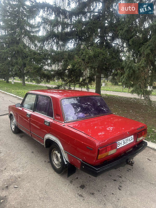 Седан ВАЗ / Lada 2107 1986 в Одессе
