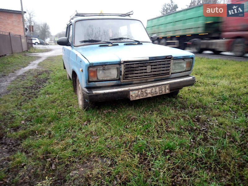Седан ВАЗ / Lada 2107 1986 в Літині