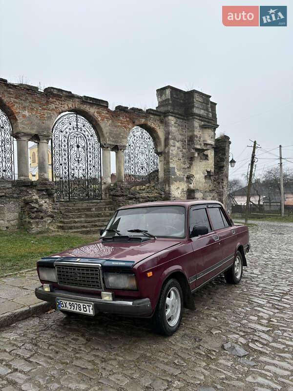 ВАЗ / Lada 2107 2001 ВАЗ / Lada 2107 2001