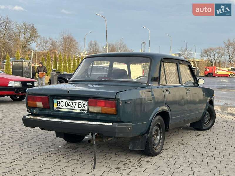 Седан ВАЗ / Lada 2107 2005 в Дрогобыче