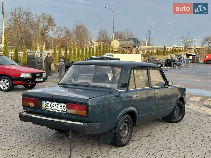 Седан ВАЗ / Lada 2107 2005 в Дрогобыче