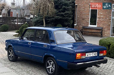 Седан ВАЗ 2107 2004 в Новомосковске