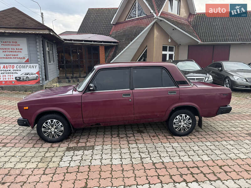 ВАЗ / Lada 2107 2003 ВАЗ / Lada 2107 2003