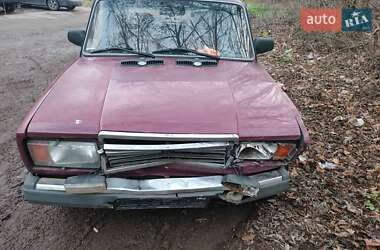 Седан ВАЗ 2107 2004 в Полтаве