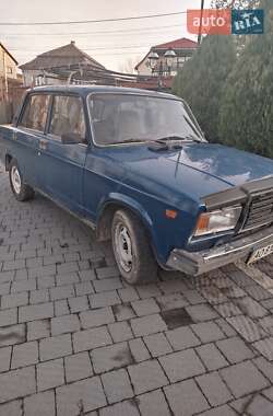Седан ВАЗ 2107 2005 в Берегово