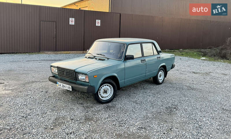 ВАЗ / Lada 2107 2004 ВАЗ / Lada 2107 2004