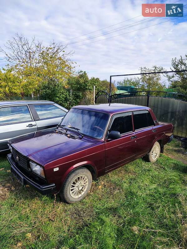 Седан ВАЗ / Lada 2107 2008 в Одессе фото 18 Седан ВАЗ / Lada 2107 2008 в Одессе