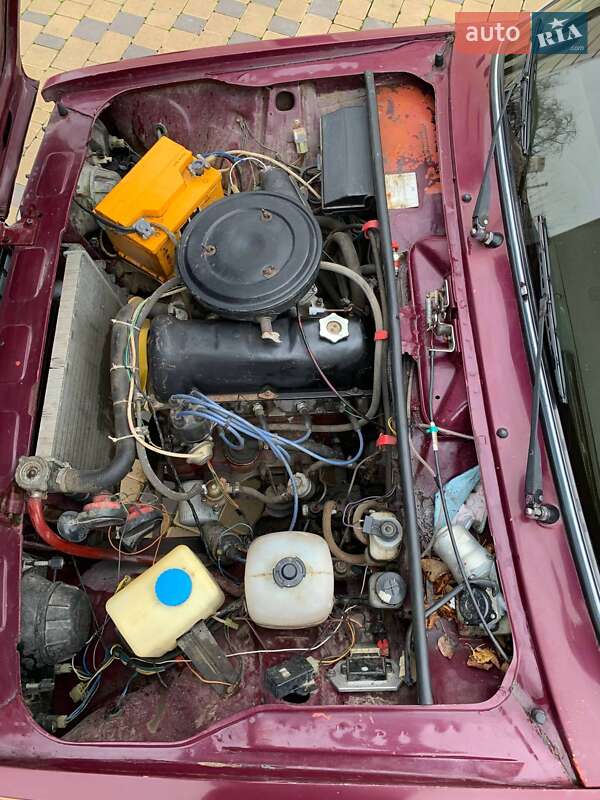 Седан ВАЗ / Lada 2107 2002 в Могилів-Подільському