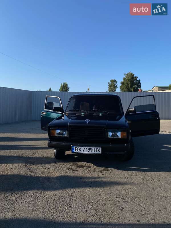 ВАЗ / Lada 2107 1999 ВАЗ / Lada 2107 1999