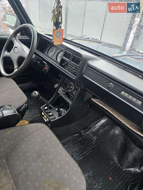 Седан ВАЗ / Lada 2107 2003 в Залещиках фото 19 Седан ВАЗ / Lada 2107 2003 в Залещиках