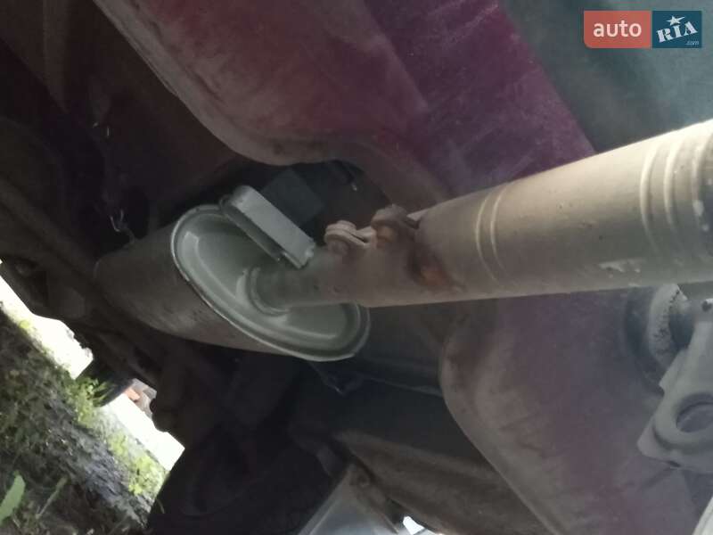 Седан ВАЗ / Lada 2107 2004 в Сумах