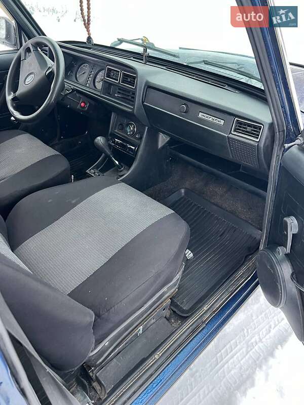 Седан ВАЗ / Lada 2107 1983 в Хорошеве