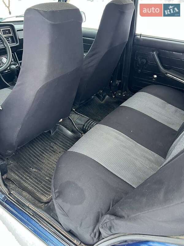 Седан ВАЗ / Lada 2107 1983 в Хорошеве