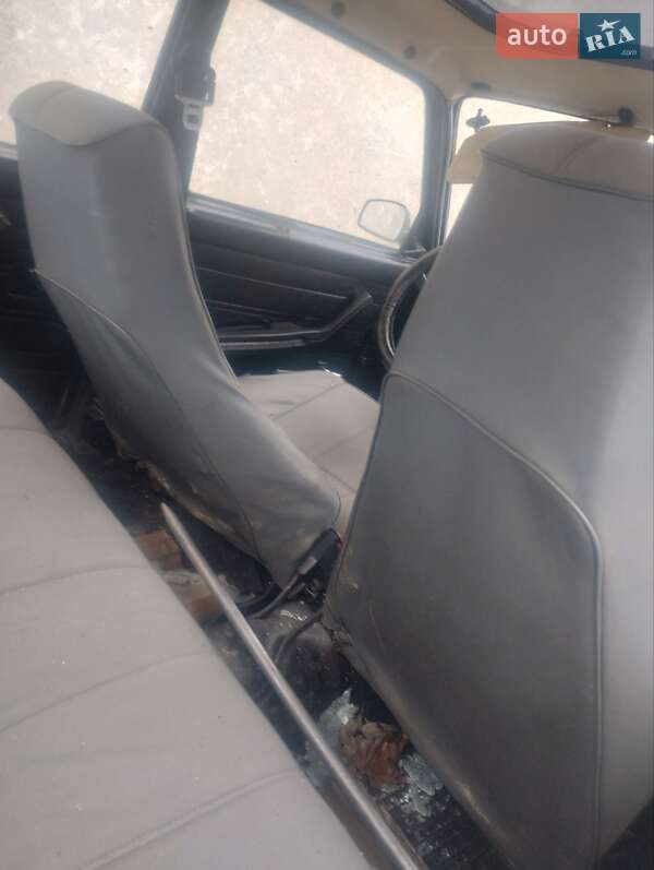 Седан ВАЗ / Lada 2107 1990 в Тернополе фото 6 Седан ВАЗ / Lada 2107 1990 в Тернополе