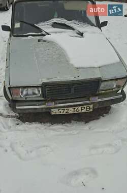Седан ВАЗ 2107 1990 в Дубні
