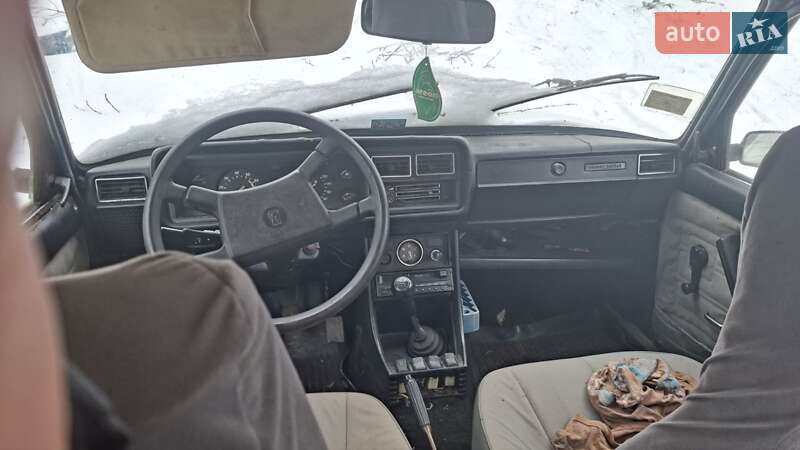 Седан ВАЗ / Lada 2107 1990 в Дубно фото 4 Седан ВАЗ / Lada 2107 1990 в Дубно