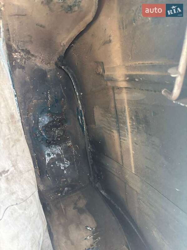 Седан ВАЗ / Lada 2107 2005 в Надворной