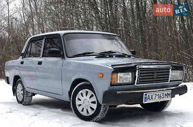 Седан ВАЗ 2107 2010 в Краснокутську