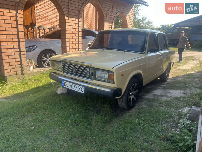 ВАЗ / Lada 2107 1988 ВАЗ / Lada 2107 1988