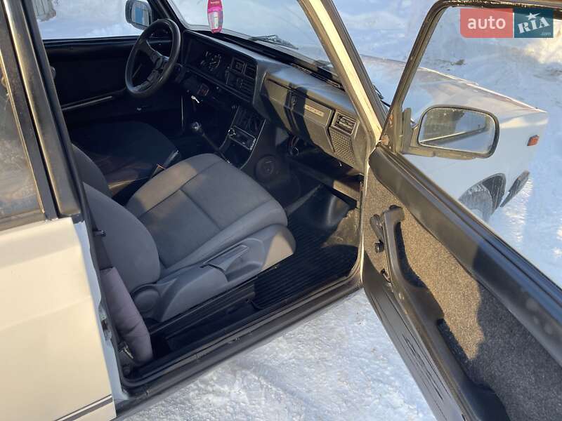 Седан ВАЗ / Lada 2107 2003 в Тернополе