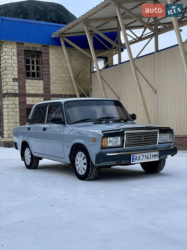 Седан ВАЗ / Lada 2107 2010 в Богодухове