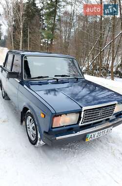 Седан ВАЗ 2107 2005 в Тростянце