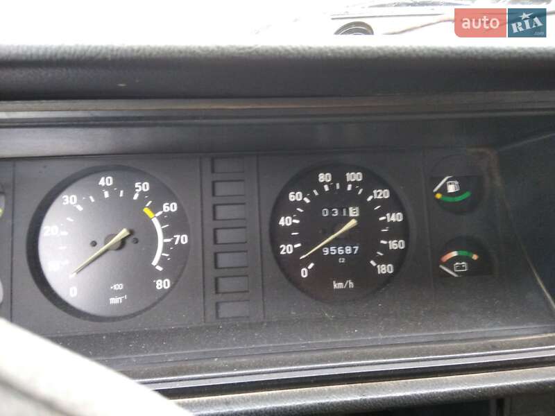 Седан ВАЗ / Lada 2107 2006 в Богуславе