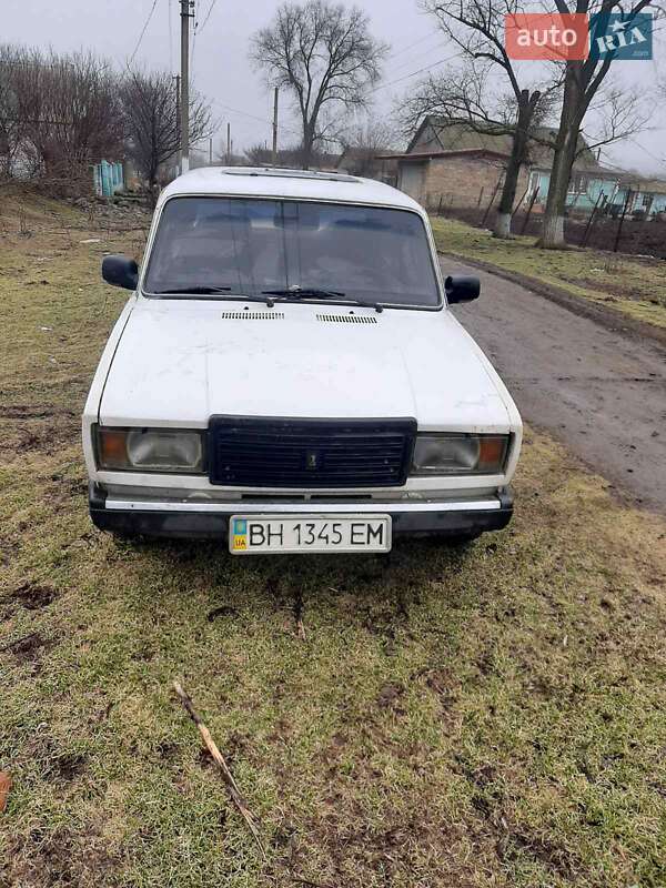 ВАЗ / Lada 2107 1985 ВАЗ / Lada 2107 1985