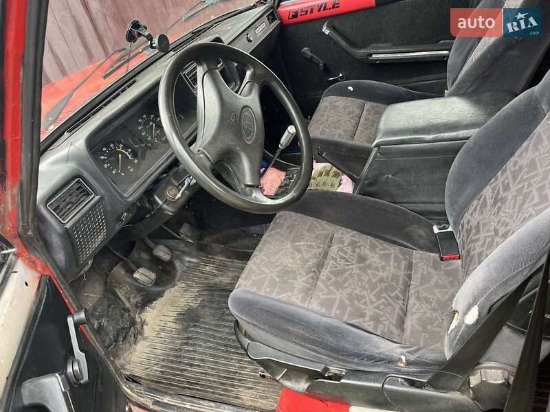 Седан ВАЗ / Lada 2107 1989 в Звягеле