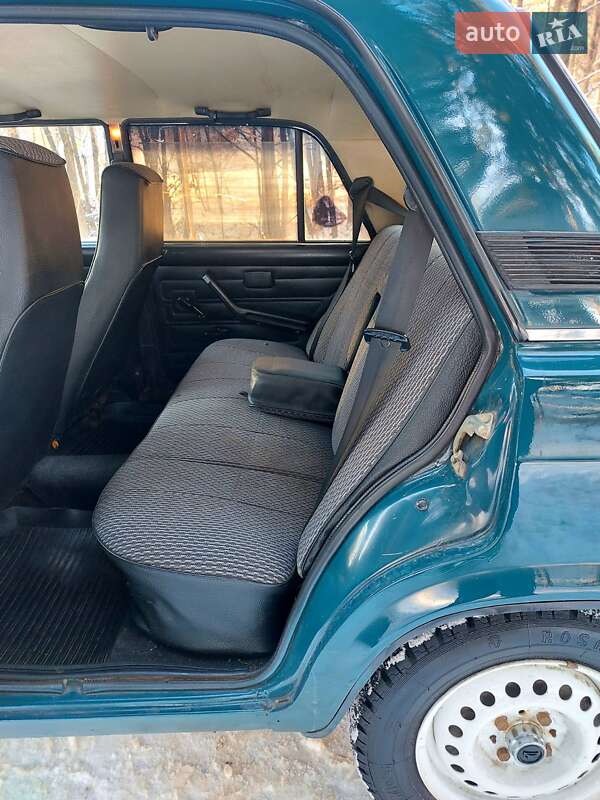 Седан ВАЗ / Lada 2107 2005 в Тростянце