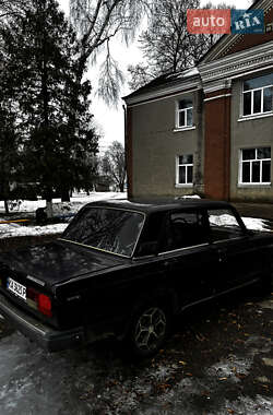 Седан ВАЗ 2107 2002 в Гайсине