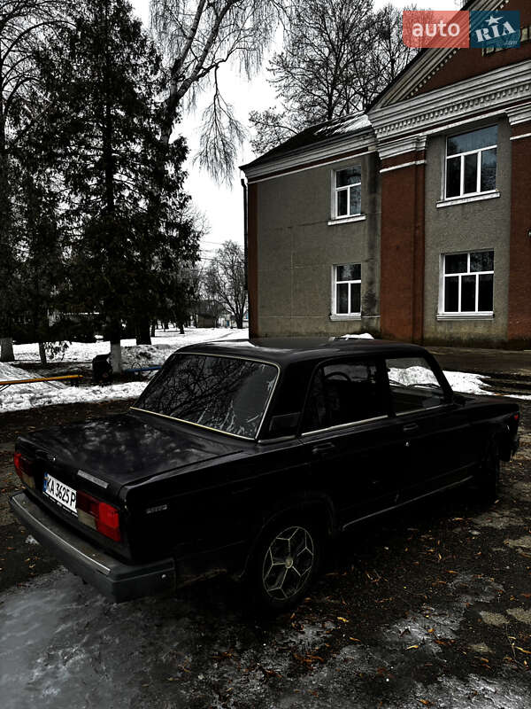 ВАЗ / Lada 2107 2002 ВАЗ / Lada 2107 2002