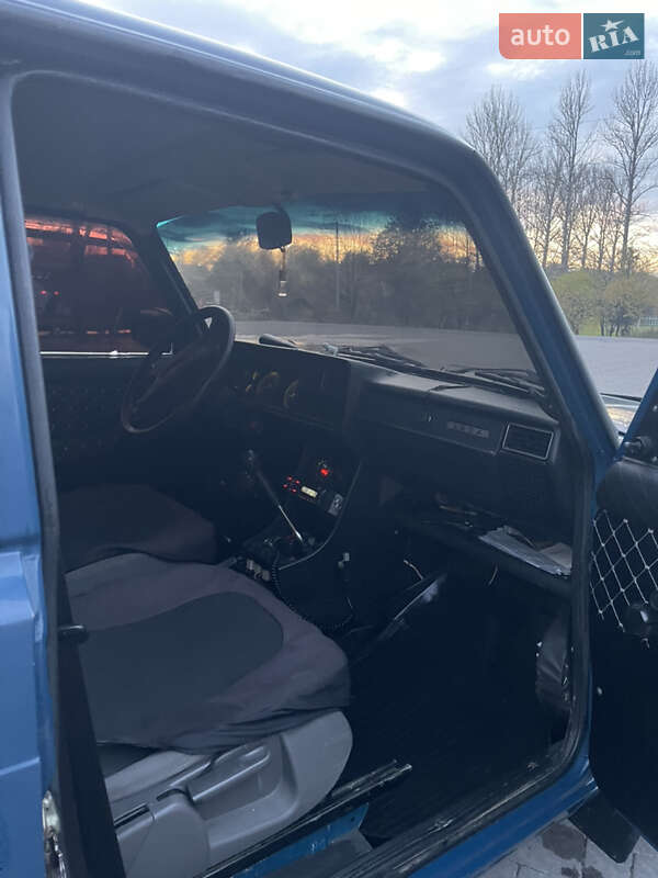 Седан ВАЗ / Lada 2107 2005 в Надворной