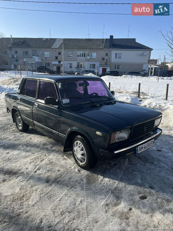 ВАЗ / Lada 2107 1984 ВАЗ / Lada 2107 1984