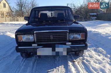 Седан ВАЗ 2107 2002 в Золотоноше