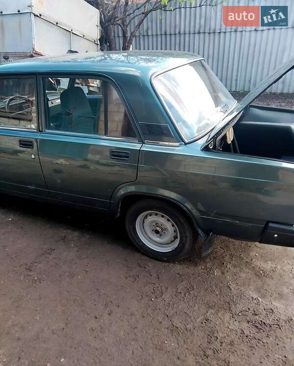 Седан ВАЗ / Lada 2107 2011 в Полтаве
