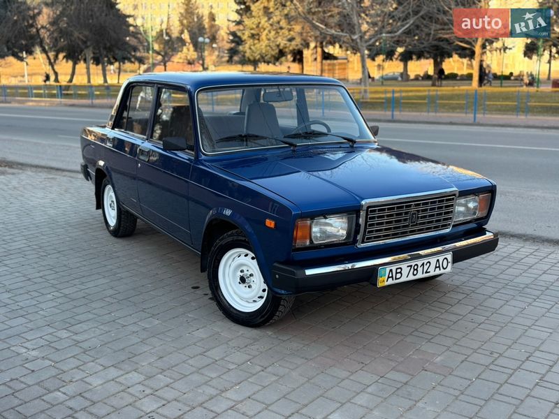 Седан ВАЗ / Lada 2107 2007 в Могилев-Подольске