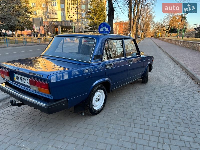 Седан ВАЗ / Lada 2107 2007 в Могилев-Подольске