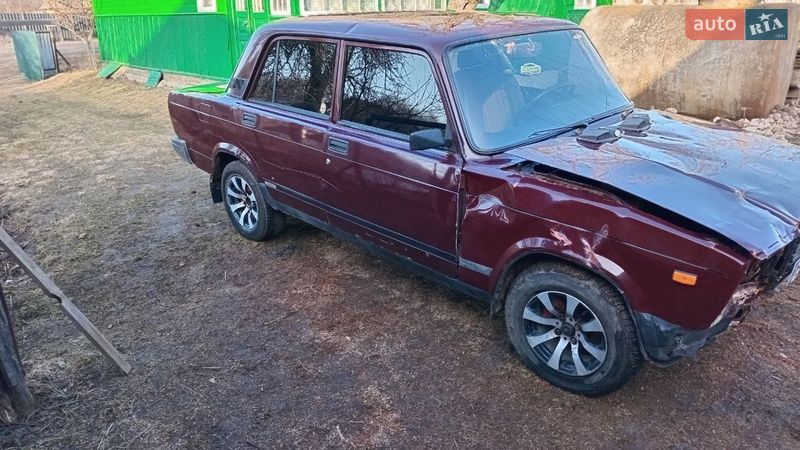 Седан ВАЗ / Lada 2107 2009 в Любомлі фото 3 Седан ВАЗ / Lada 2107 2009 в Любомлі