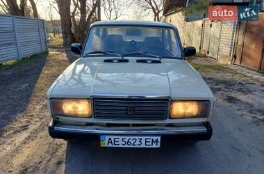 Седан ВАЗ 2107 1986 в Дніпрі