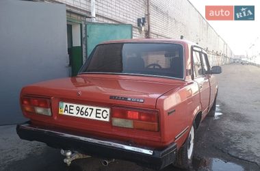 Седан ВАЗ 2107 1985 в Дніпрі
