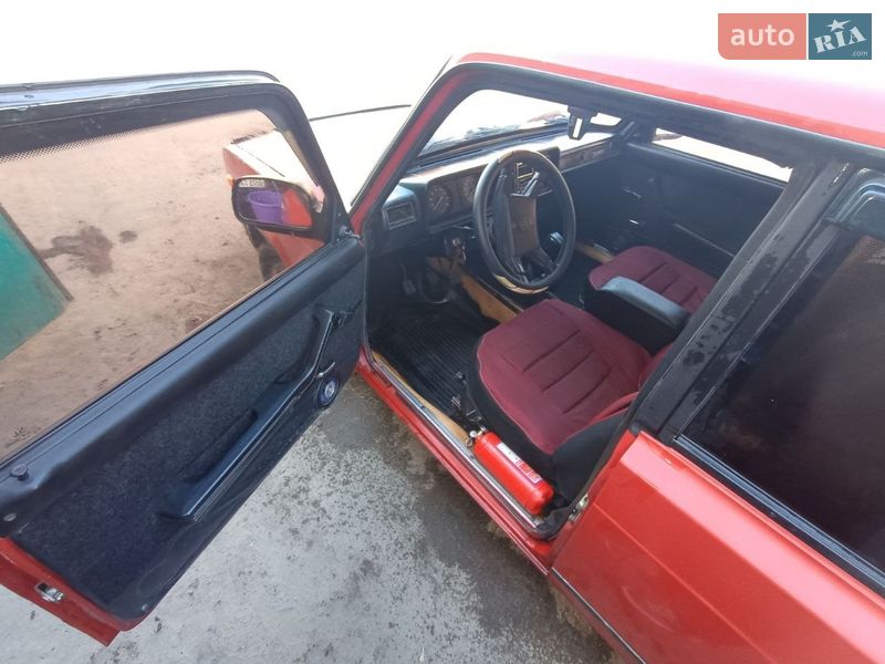 Седан ВАЗ / Lada 2107 1985 в Дніпрі