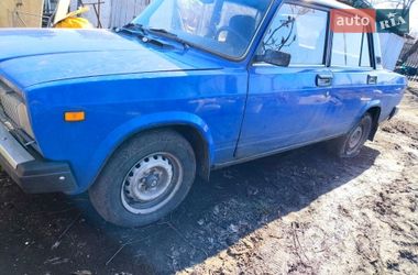 Седан ВАЗ 2107 2001 в Великой Багачке