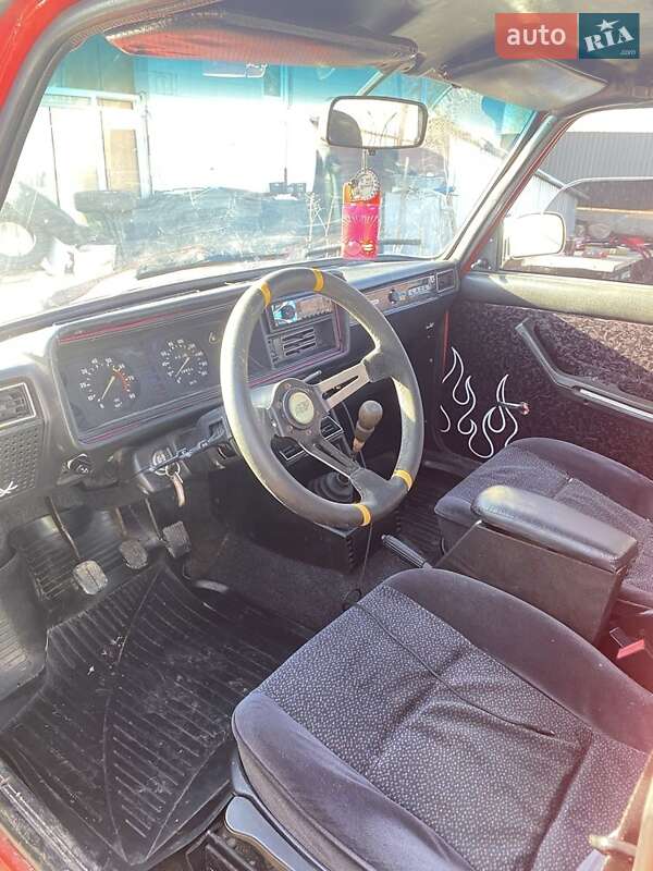 Седан ВАЗ / Lada 2107 1992 в Борисполе