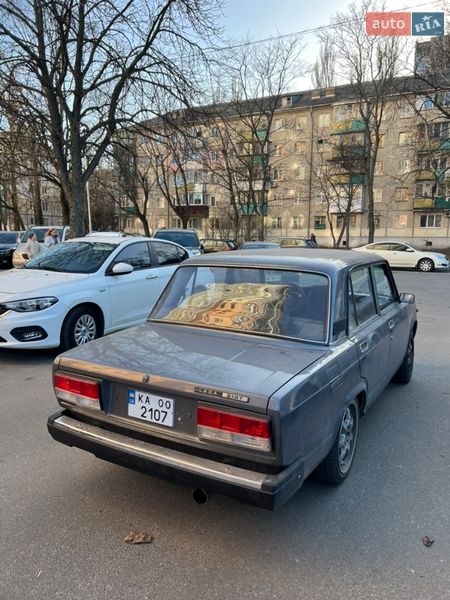Седан ВАЗ / Lada 2107 2008 в Киеве
