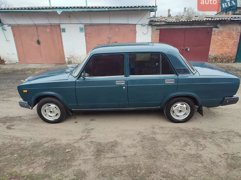ВАЗ / Lada 2107 2005