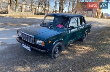 Седан ВАЗ 2107 2008 в Звягелі