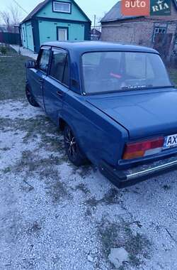 Седан ВАЗ 2107 1988 в Синельниковому